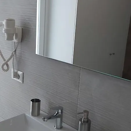 בית הארחה Palazzo Brienza 3*