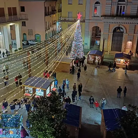 Palazzo Brienza בית הארחה