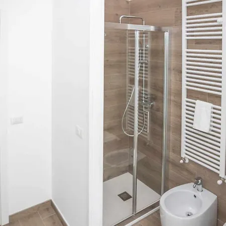 Palazzo Brienza 3* פוטנצה