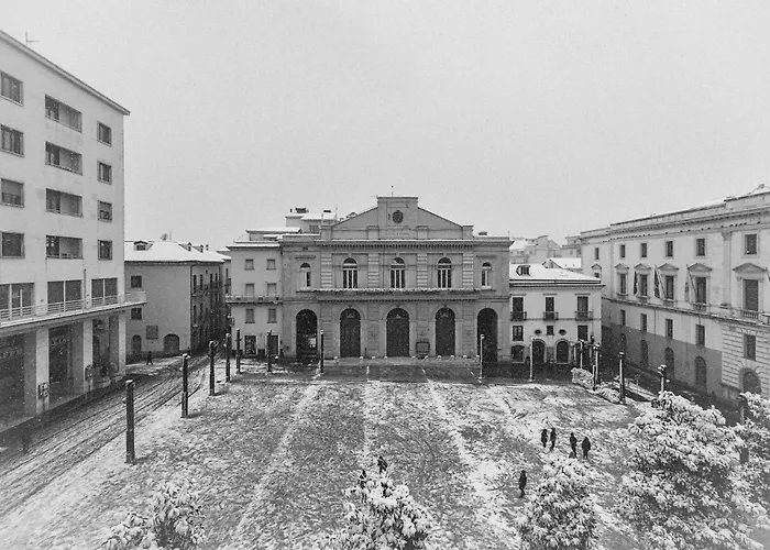 Palazzo Brienza בית הארחה